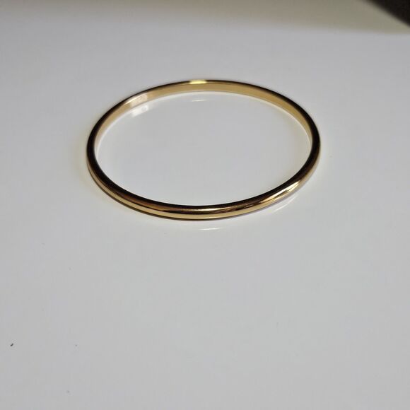 **Sale** Vintage Monet Gold Tone Metal Bangle Bracelet 7.75" Fashion Jewelry - Picture 12 of 13